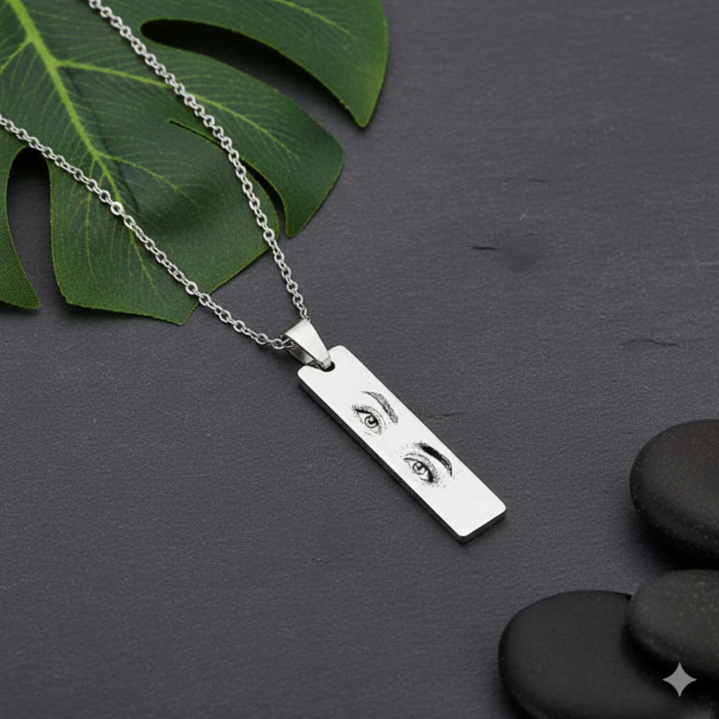 Loving Gaze Personalized Silver Pendant For Her - Image 3