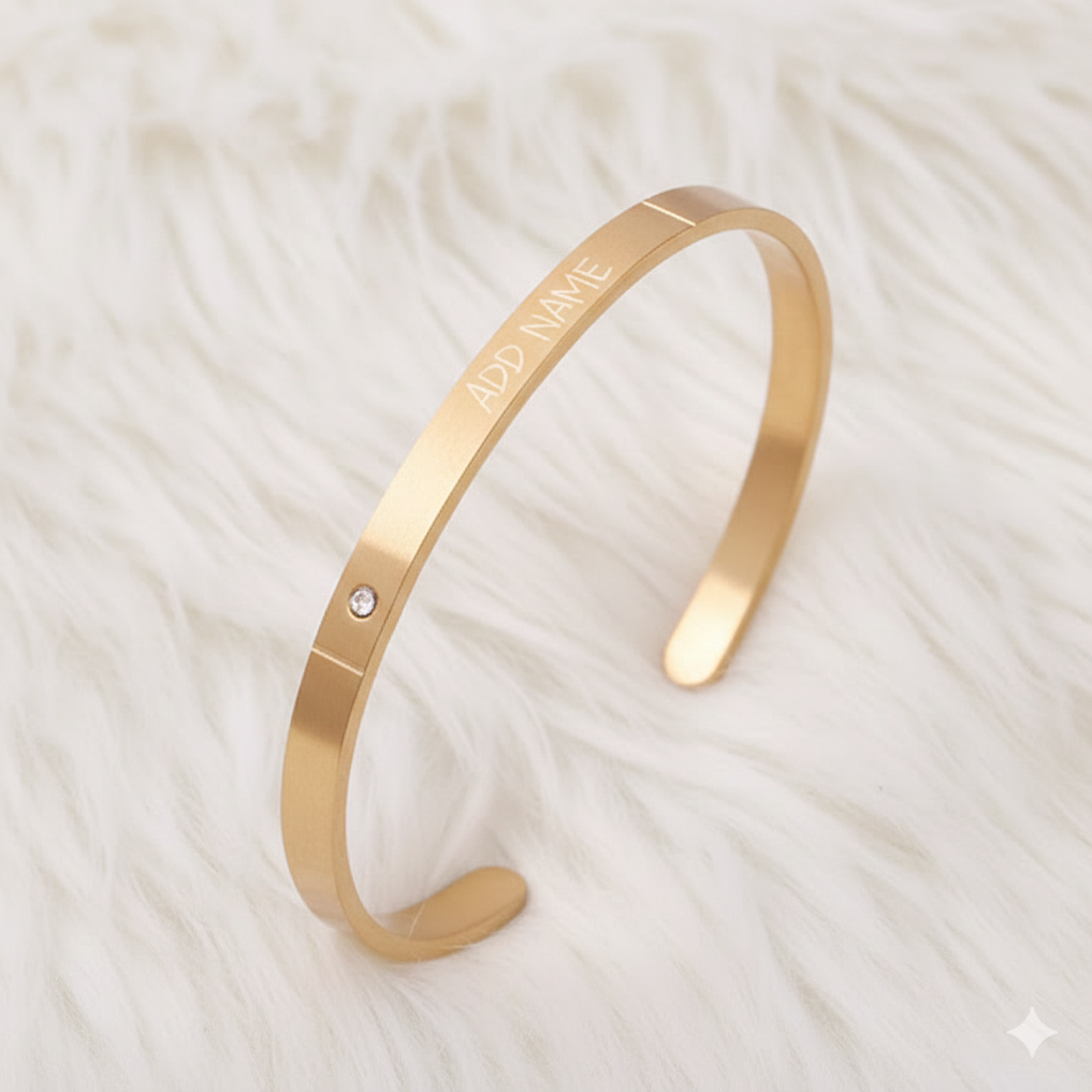 Shinning Grace - Personalized Two Tone Pendant Chain And Cuff Bracelet Set - Image 4