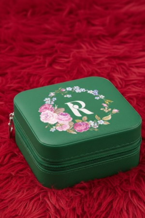 Elegant Essence - Personalized Jewellery Organizer