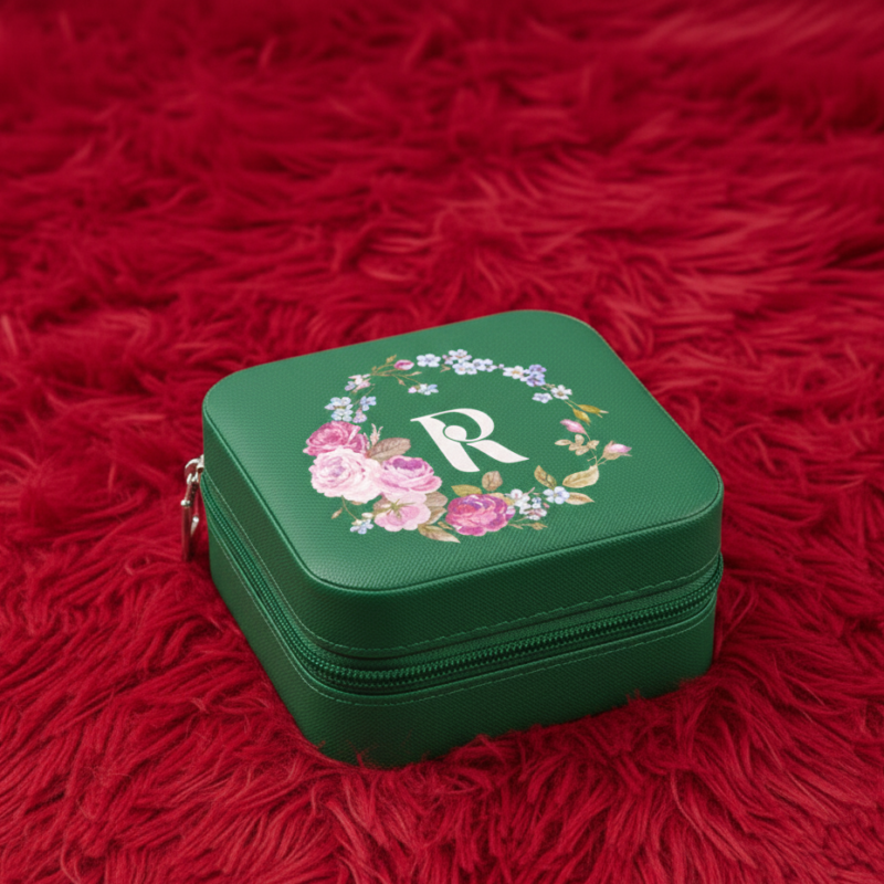 Elegant Essence - Personalized Jewellery Organizer