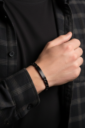 Personalized Sleek Black Link Bracelet-Black