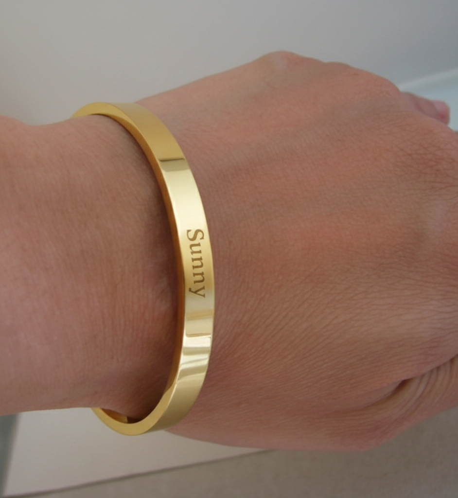 Personalized Enduring Gold Bracelet